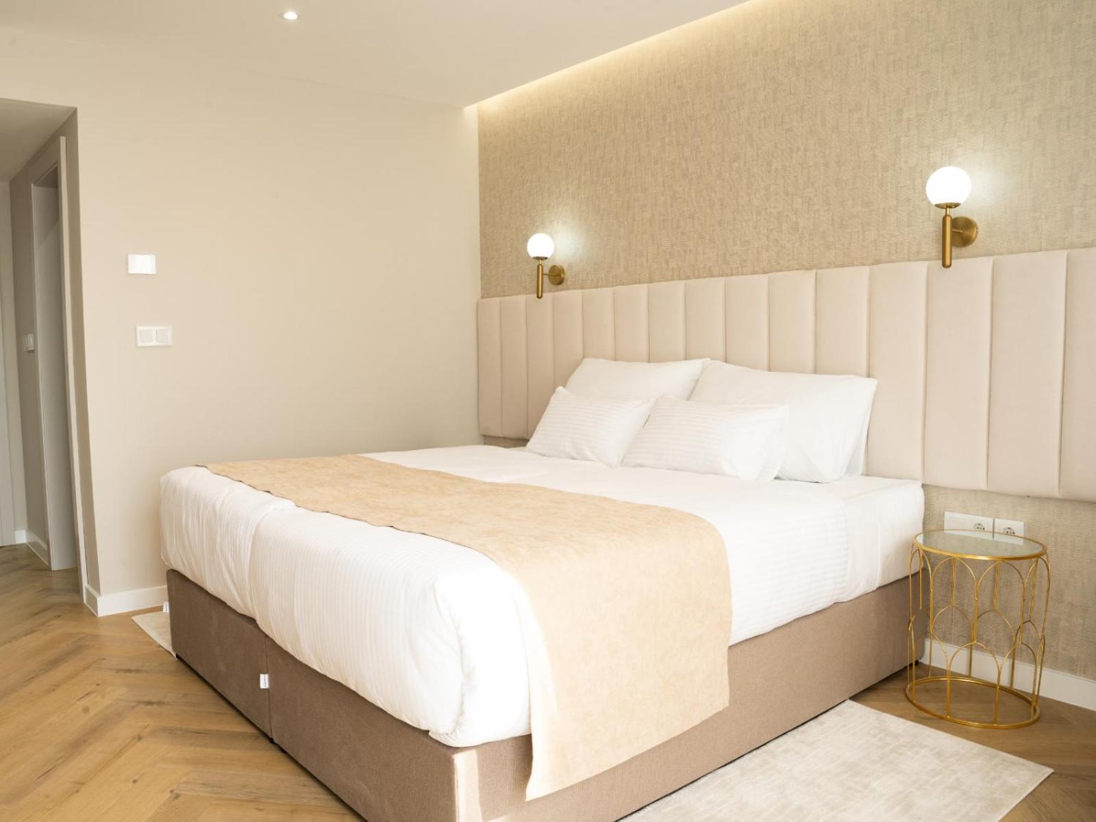 Hotel Lala à Bosanska Krupa Extérieur photo