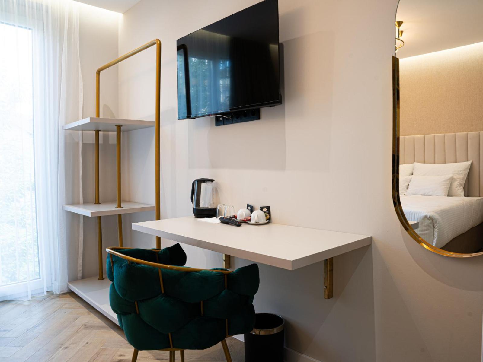 Hotel Lala à Bosanska Krupa Extérieur photo